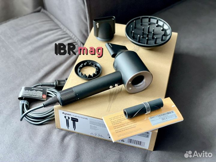 Фен Dyson Supersonic HD03 Black