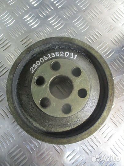 Шкив Iveco 500310634