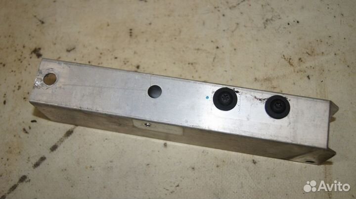 Элемент деформирующийся LH BMW 520i F11