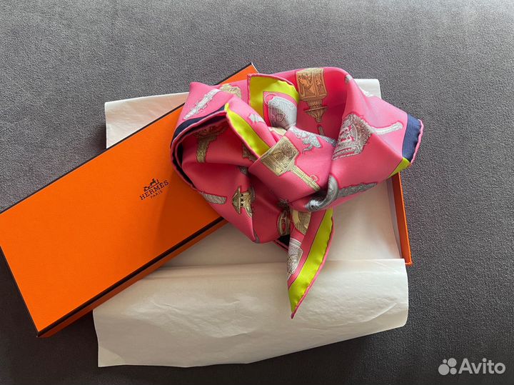 Шелковый шейный платок Hermes оригинал из Милана
