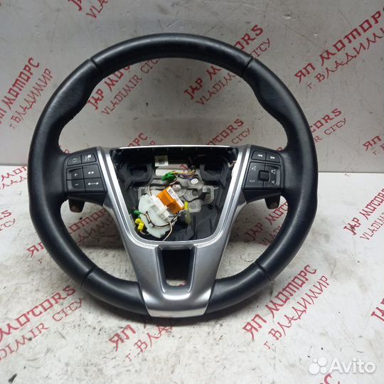 Руль Volvo V60 универсал D4204T14 2016