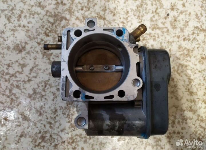 Дроссельная заслонка