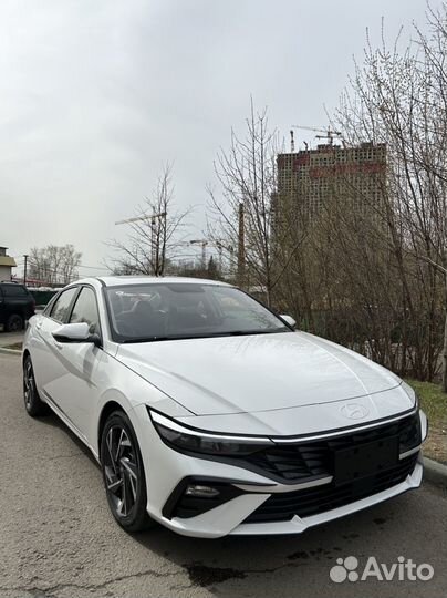 Hyundai Elantra 1.5 CVT, 2023, 90 км