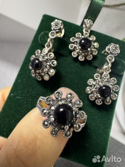 Серебряный комплект кольцо и серьги кулон