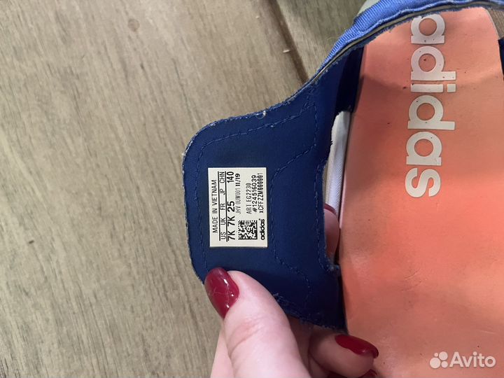 Сандалии adidas детские 25