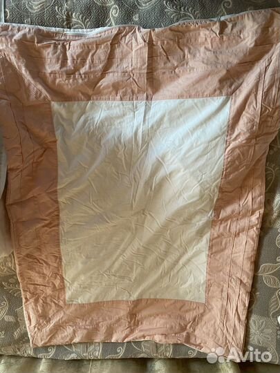 Комлект в кроватку детского пастельного белья