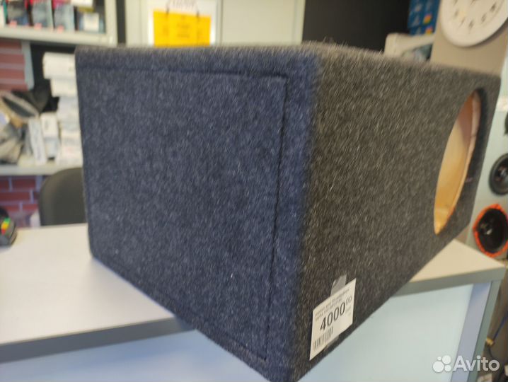 Короб для сабвуфера 10 дюймов труба