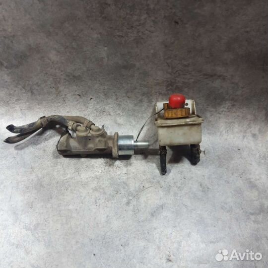 Тормозной цилиндр бачок Фиат Альбеа