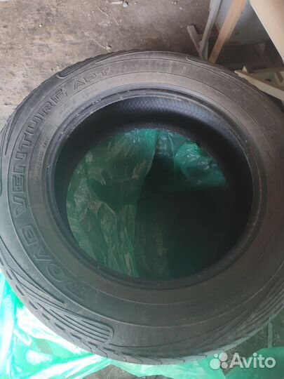 Kumho Road Venture APT KL51 225/65 R17