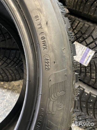 Michelin X-Ice North 4 275/40 R19