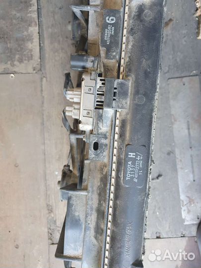 Радиатор охлаждения lexus gs300