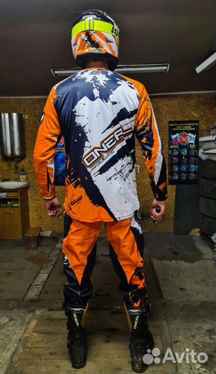 Костюм для мотокросса