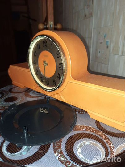 Часы настольные