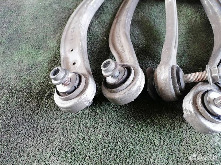 Рычаги комплект задние Mercedes C200 Cgi 204