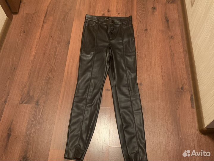 Кожаные брюки zara m