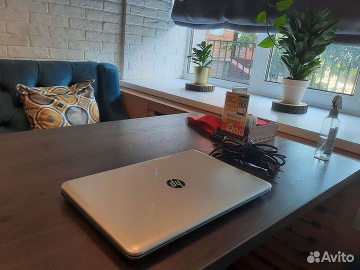 Как новый, большой 17.3 Мощный HP Для Игр и Работы