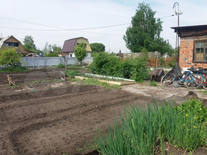 Дача 30 м² на участке 6 сот.