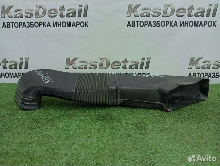 Воздухозаборник Audi A6 c5