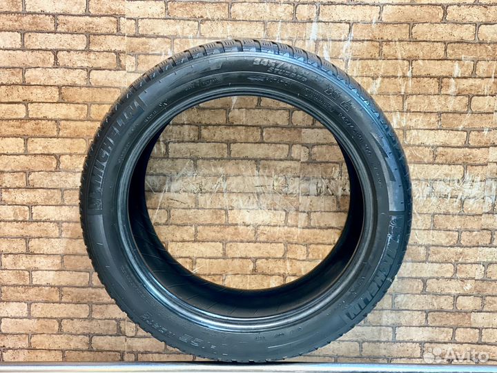 Michelin X-Ice North 2 245/45 R18