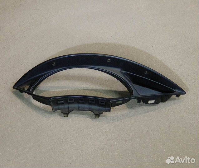 Рамка приборной панели Ford Focus 1
