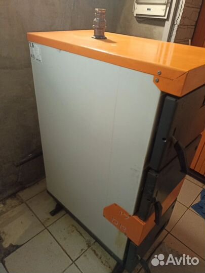 Твердотопливный котел TIS pro dr 17