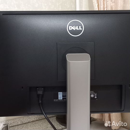 Монитор Dell UltraSharp U2415b
