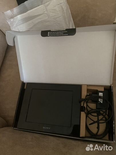 Цифровая фоторамка sony