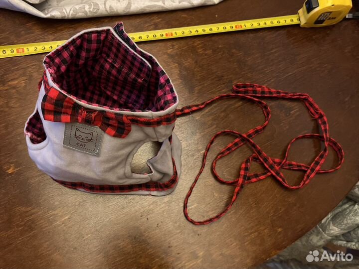 Одежда и намордник для кота. Шлейка для хорька