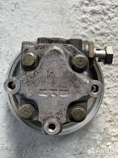 Насос гур Audi a4 b6/ b7