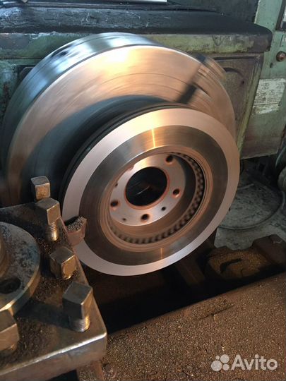 Проточка тормозных дисков, барабанов и маховиков