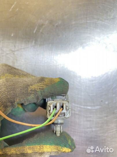 Датчик температуры воздуха Renault Sandero 2009 20