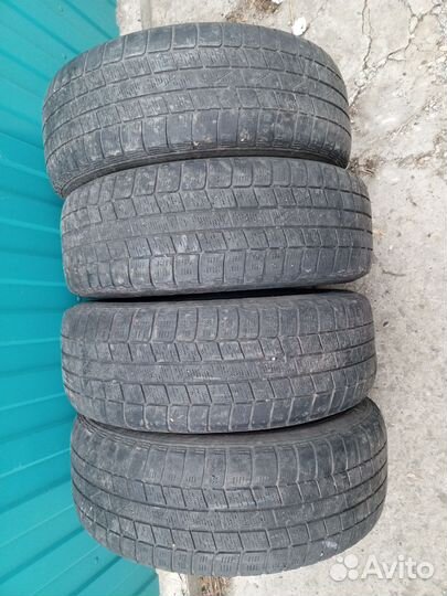 Hankook Winter I'Pike 185/65 R15