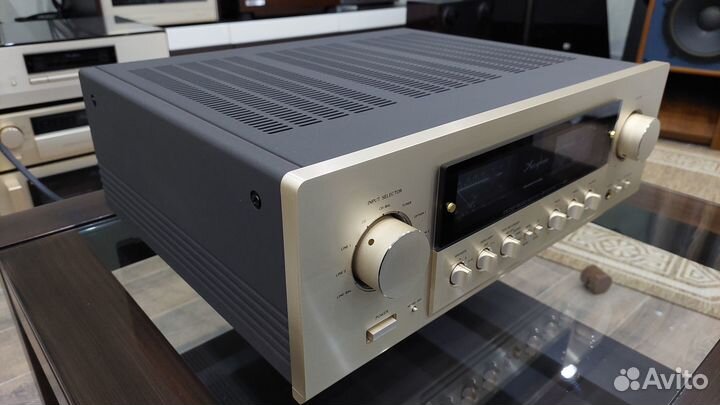 Accuphase E-407