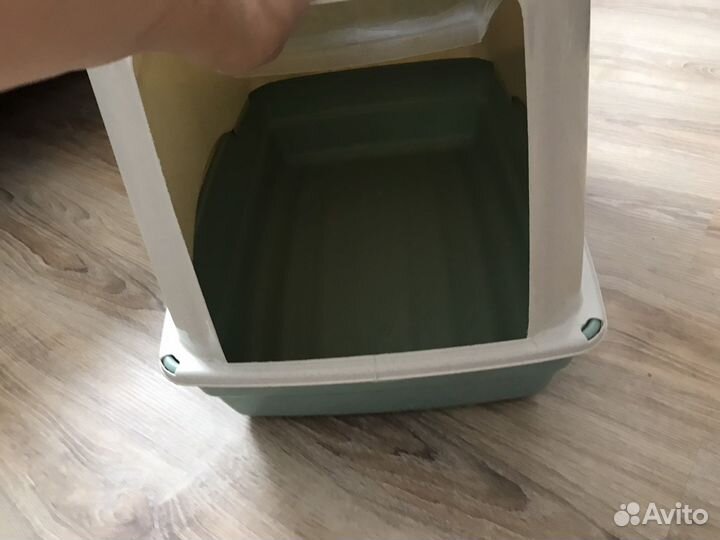 Закрытый лоток для кошек большой