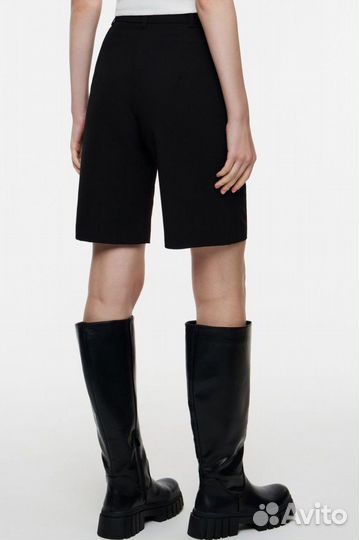 Шорты классические женские