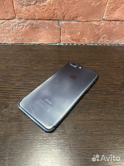 Телефон iPhone 7 plus