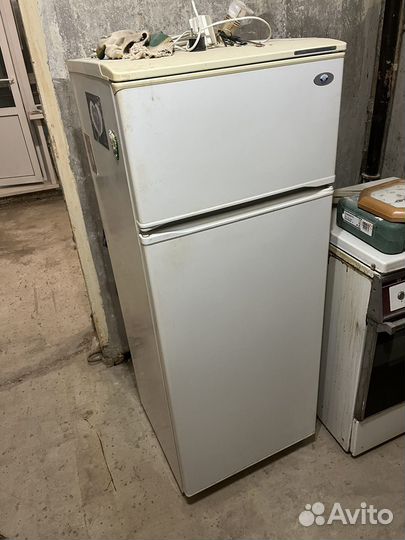 Холодильник бу
