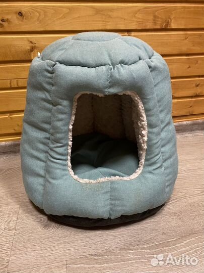 Домик для кошки или маленькой собаки