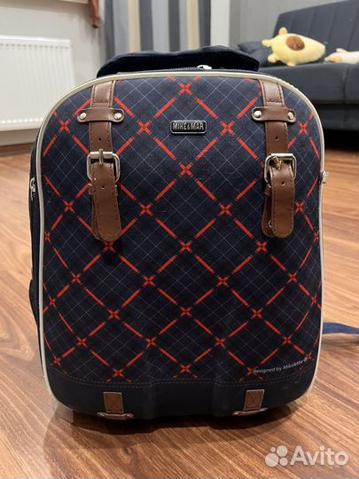 Рюкзак школьный