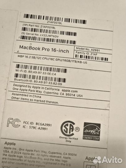 MacBook pro 16 m3 pro 18/1 Tb