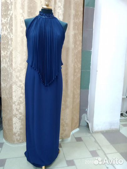 Платье вечернее