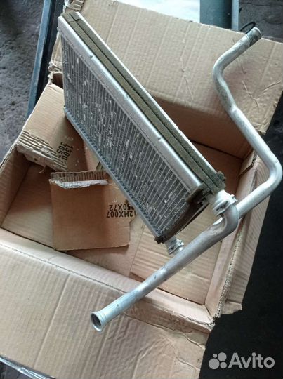 Радиатор отопления салона Додж Стратус купэ