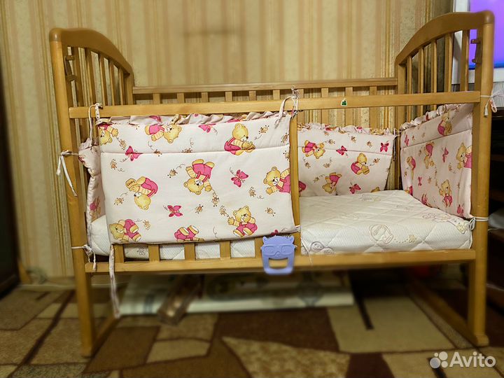 Матрас детский с кроваткой