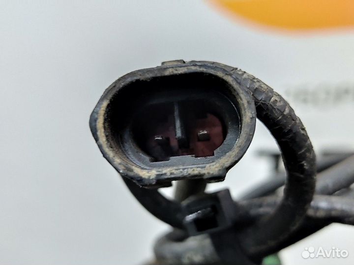 1658010 Суппорт передний левый