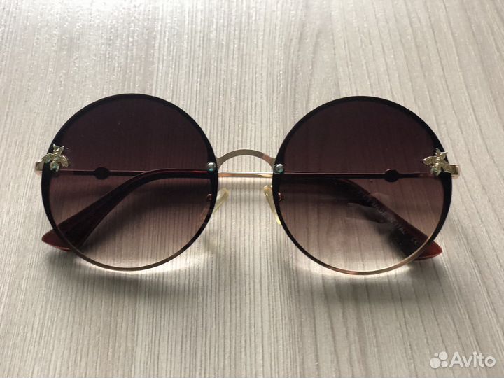 Солнцезащитные очки женские gucci