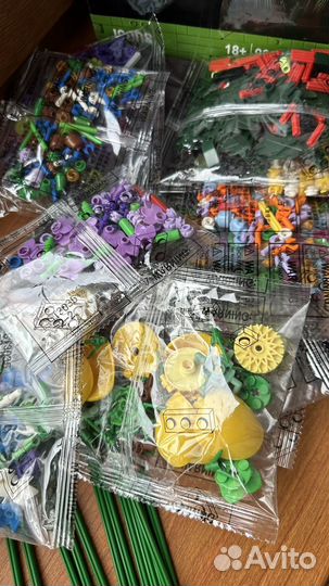 Конструктор цветы Wildflowers и машина sian fkp37