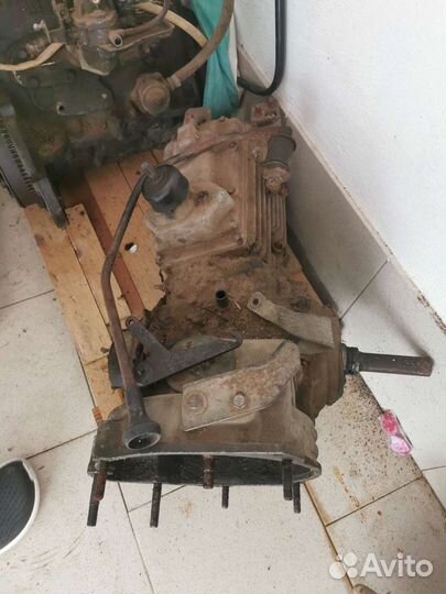 Коробка передач на Баркас В 1000