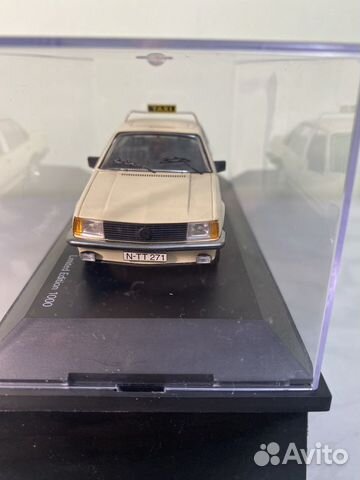 Модель автомобиля Opel Rekord E 1:43 schuco