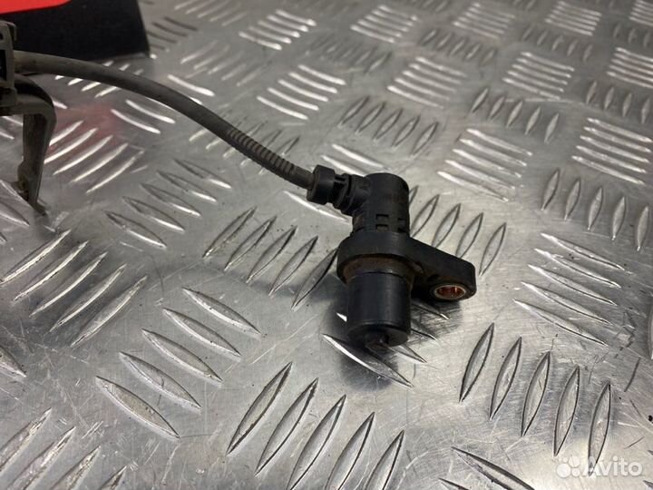 Датчик ABS передний левый Lexus Rx330 3MZ-FE