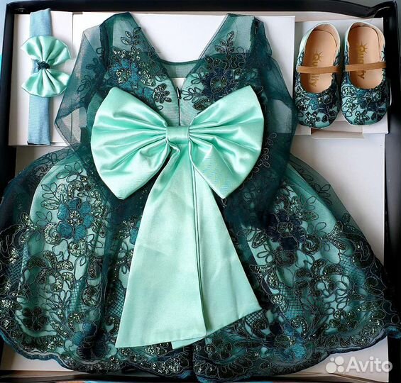 Платье нарядное